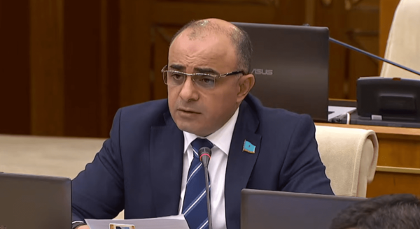 В Мажилисе Парламента РК вновь подняли вопрос доступности инновационных препаратов
